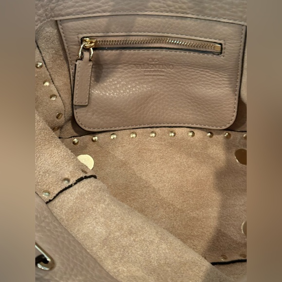 Valentino Mini Rockstud Tote in Poudre New!!! - Picture 11 of 16